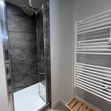 Calme A Avec Parking Privatif - Fr-1-812-145 Lejlighed Cauterets